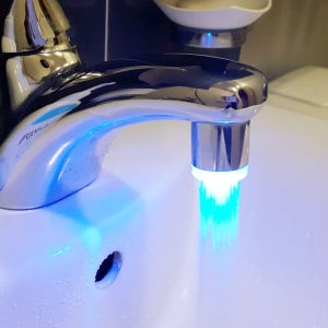 물선생 클린워터탭 세면대 녹물제거필터 LED 샤워기 수도꼭지교체