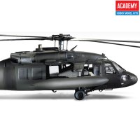 아카데미과학 헬기 프라모델 1/35 UH-60L 블랙 호크 (12111)