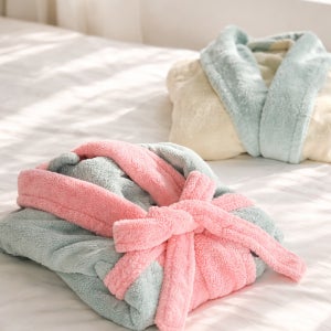 포근한 로브 목욕가운