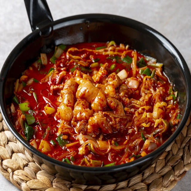 50년전통 원조 부산동래할매 명물 조방낙지 소문난 맛집 간편식 한우곱창전골 밀키트 800g