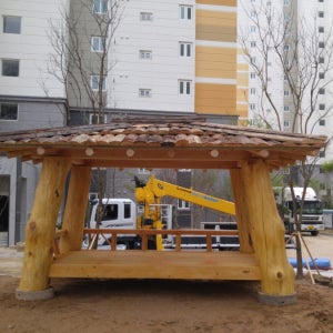 피죽너와원두막정자, 너와원두막정자