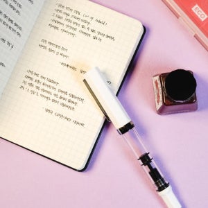 트위스비 만년필 에코 화이트 일반 입문용 여자 선물용