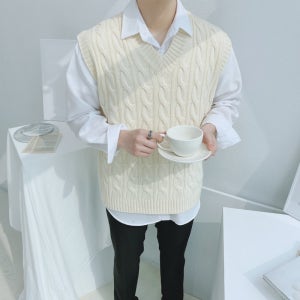 케이블 브이넥 베스트 꽈배기 니트 조끼