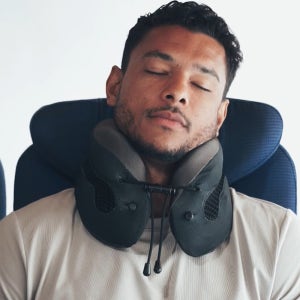 카보 에볼루션 쿨 여행용 목베개 기내용 메모리폼 비행기 목쿠션