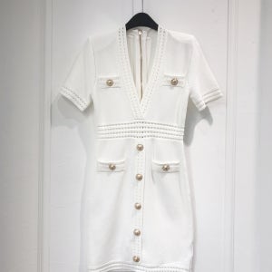 니트 골드버튼 화이트 드레스 원피스 Short knit dress with gold buttons