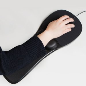 바른자세 마우스패드 손목보호 메모리폼 의자 팔걸이 설치