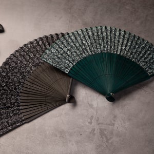 외국인선물 수공예 타공 패브릭 전통 여름 부채 (들꽃)