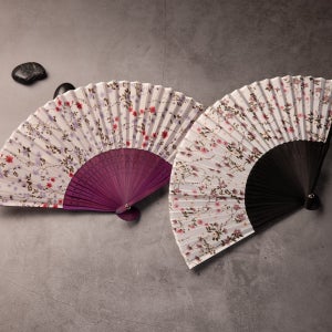 외국인선물 고급 수공예 타공 실크 전통 여름 부채 (안개꽃)