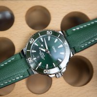 오리스 애커스 43.5mm 모델 주문제작 시계줄 Oris Aquis 크리스페(산양가죽) 주문제작 우돌레더