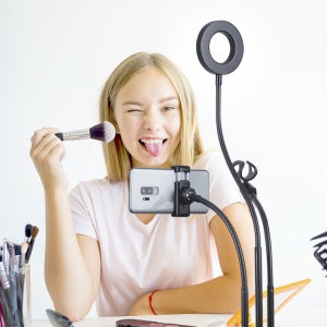 G-GOON GLS-3100 3in1 LED 조명 촬영 스탠드 스마트폰 홀더 밝기조절 3단 색온도 변환 유튜버 브이로그 아프리카TV 개인방송 스트리밍장비 메이크업 뷰티 크리에이터
