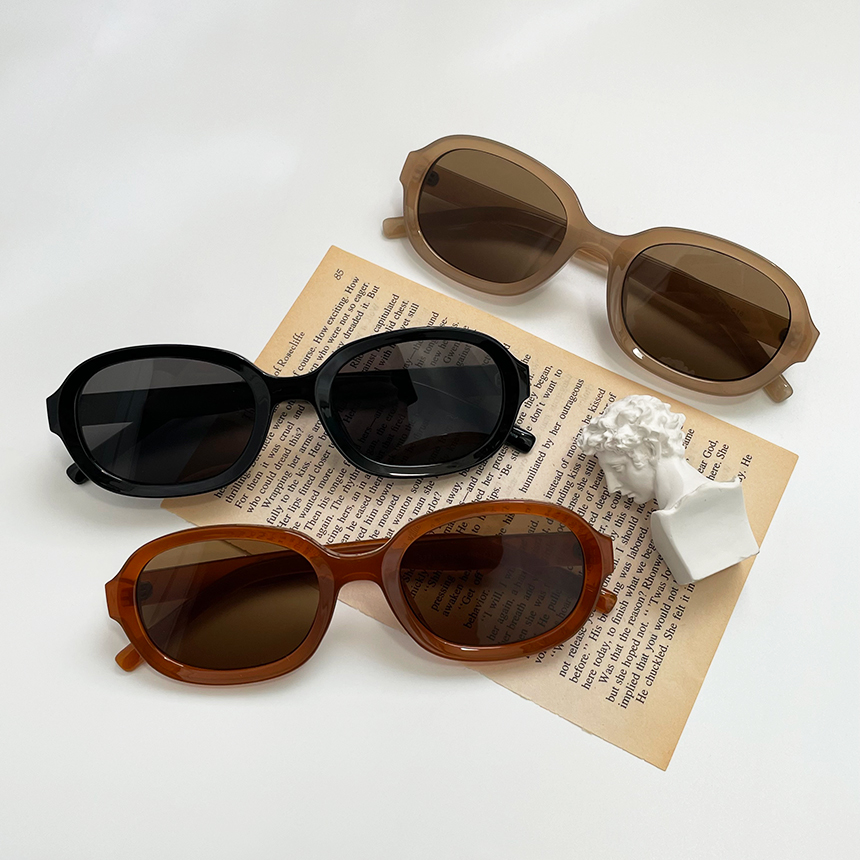 스퀘어 타원형 뿔테 가벼운 선글라스 레트로 여자 빈티지선글라스 남자 긱시크 자외선차단 캣아이 선글라스