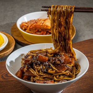 생중화면 1kg+직화 짜장소스 250gx5 중화요리 짜장면