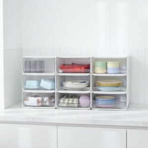 팬트리 정리함 보관함 적층식 투명수납함 약 영양제 책상 탕비실 정리함 중형