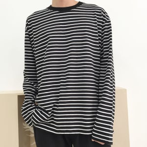 남녀공용 단가라 티셔츠/봄 여름 가을 블랙 화이트
