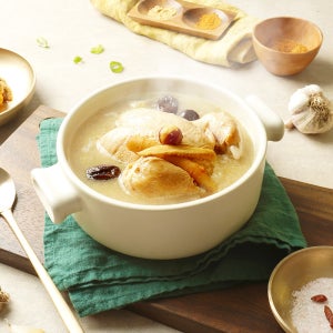 맛의고수 국산 프리미엄 무항생제 삼계탕 900g 닭백숙 여름 보양식 초복 중복 말복