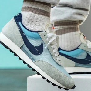 Men 나이키 데이브레이크 SP 블루 골드 Nike Daybreak SP DBreak CZ0614-300 CZ0614-700