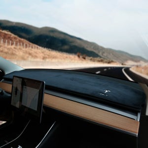 테슬라 모델3 대시보드커버 리어 대시보드커버