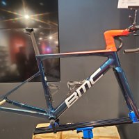 2022 BMC 팀머신 SLR01 DISC 프레임 세트 (Deep Sea & Neon Red)