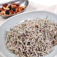 품질좋은 통영 햇 지리멸치 1.5kg 1kg 500g 볶음멸치 세멸치 한박스 남해안