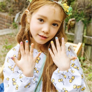 코코힐리 큐브네일 바르고 스티커 처럼 떼어지는 3in1 유아 수성 매니큐어 키즈 유아 어린이 네일아트