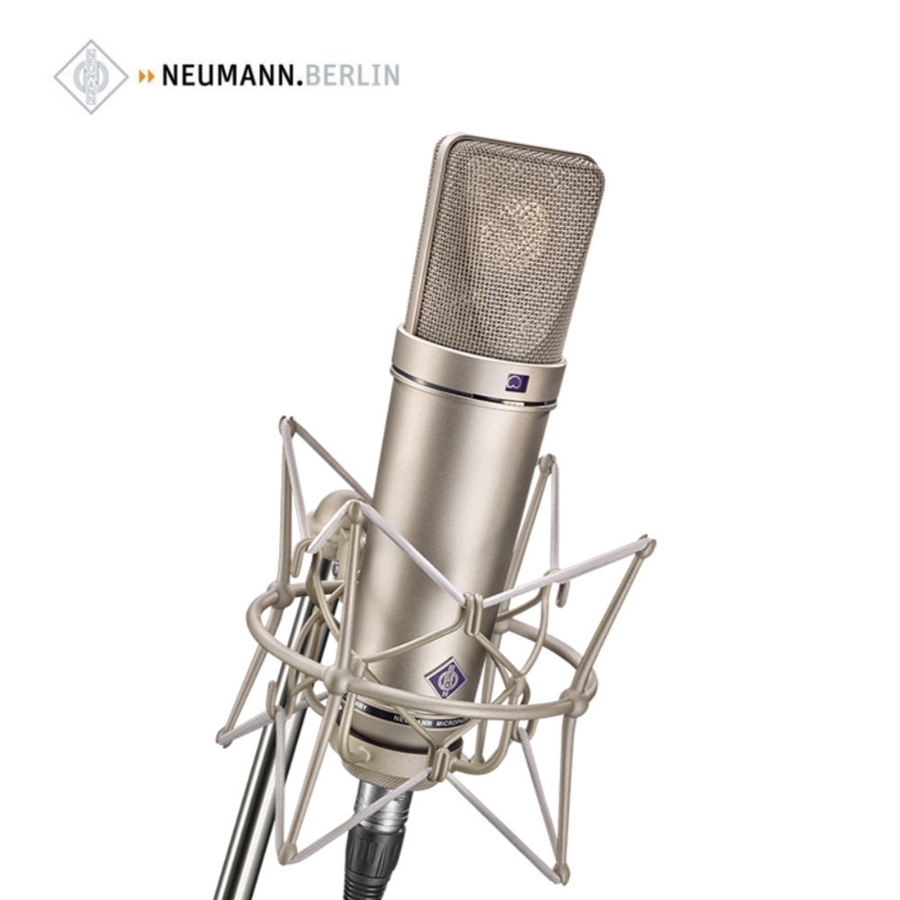 Neumann U87 마이크