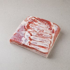 통삼겹살 통삼겹 냉동 삼겹살 에어프라이어 보쌈 수육용 고기 캠핑 바베큐 2kg