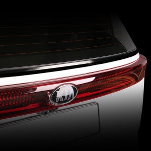 4세대 카니발KA4 자동차스티커 데칼 차량용 후방 가니쉬 블랙 유광