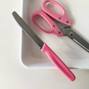 일본 니켄 톱니 과도 핑크 휴대용 칼 일제 과도 빵칼 빵 나이프