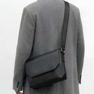 남자 미니 크로스백 메신저백 직장인 가죽 작은 소형 태블릿 아이패드 가방