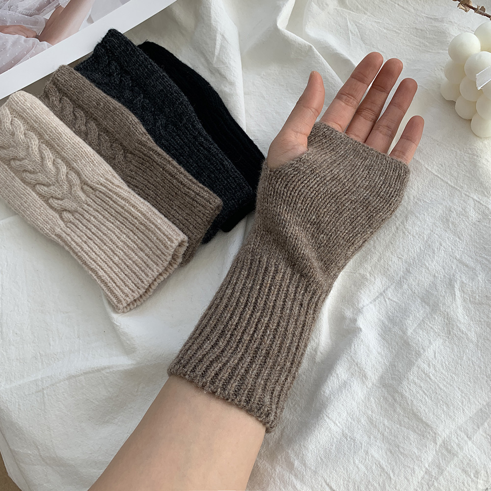 arm warmers" accessories consumer electronic accessories Product  information : WESEB