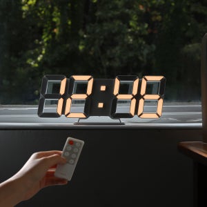 무아스 퓨어 슬림 화이트골드 30cm 미디엄 LED 벽시계 무소음 벽걸이 리모컨 디지털 거실 인테리어 시계