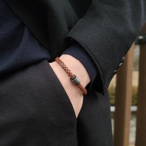 남자 가죽팔찌 스타일 써지컬스틸