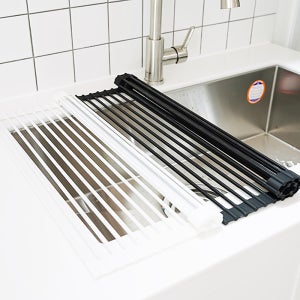 활용도 좋은 실리콘 접이식 드라잉 롤 매트 건조 선반