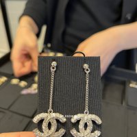 샤넬 실버 크리스탈 큐빅 드랍 귀걸이 CHANEL SILVER CRYSTAL DROP EARRINGS