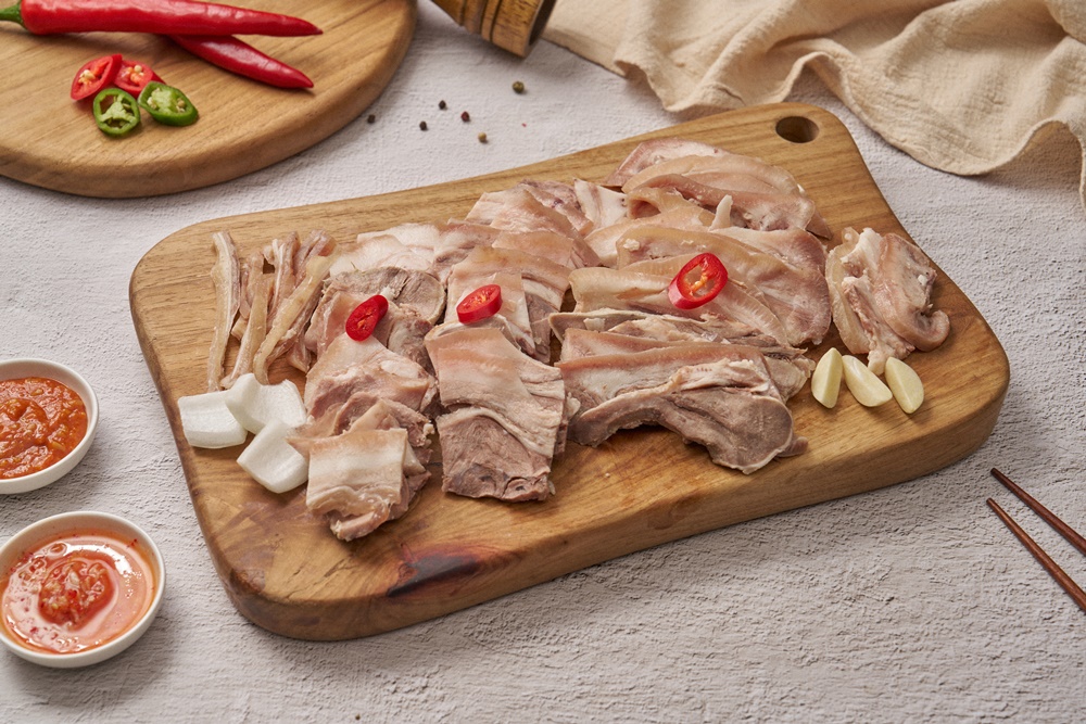 (도매) 국내산 돼지머리고기슬라이스 2kg(완숙) 순대국밥 돼지국밥 전골용 탕거리