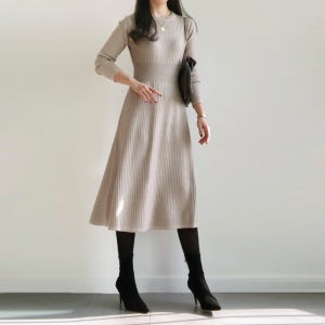 울 플레어 골지 A라인 롱 니트 원피스 블랙 베이지