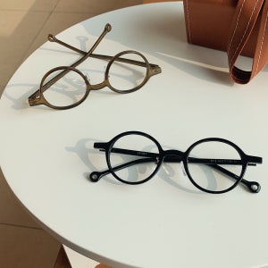 귀여운 긱시크 알작은 뿔테 블루라이트 차단 안경 빛번짐 시력보호 노안안경