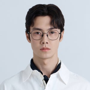마노모스 그린 GREEN 메탈 사각형 티타늄 블루라이트차단 금테 은테 가벼운 안경