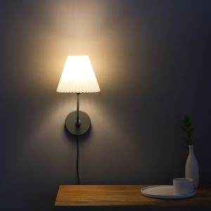 마켓비VARDI 클래식 벽조명 침실조명 심플 엔틱 인테리어 무드 거실 카페 벽등 벽부등