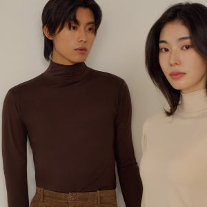 히트터치 반목 폴라티 모크넥 반폴라 티셔츠
