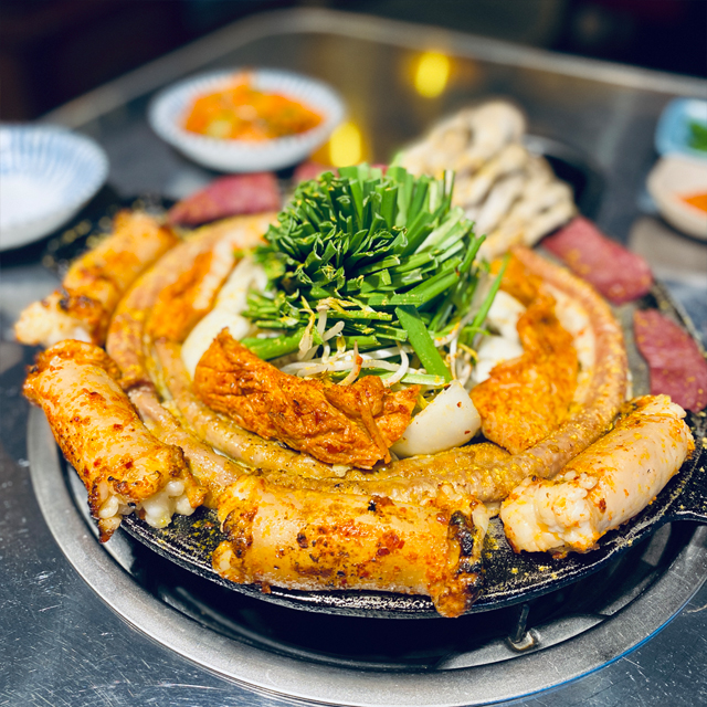 한우곱창 밀키트 소곱창 대창 양깃머리 염통 전골 캠핑요리