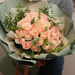 [사전예약상품_퀵배송] Propose Series 하젤장미 대형꽃다발 / 화이트데이 프로포즈 브라이덜샤워 대형꽃 큰꽃다발 초대형 꽃선물 웨딩스냅 웨딩 호텔 기념일 1주년 결혼기념일