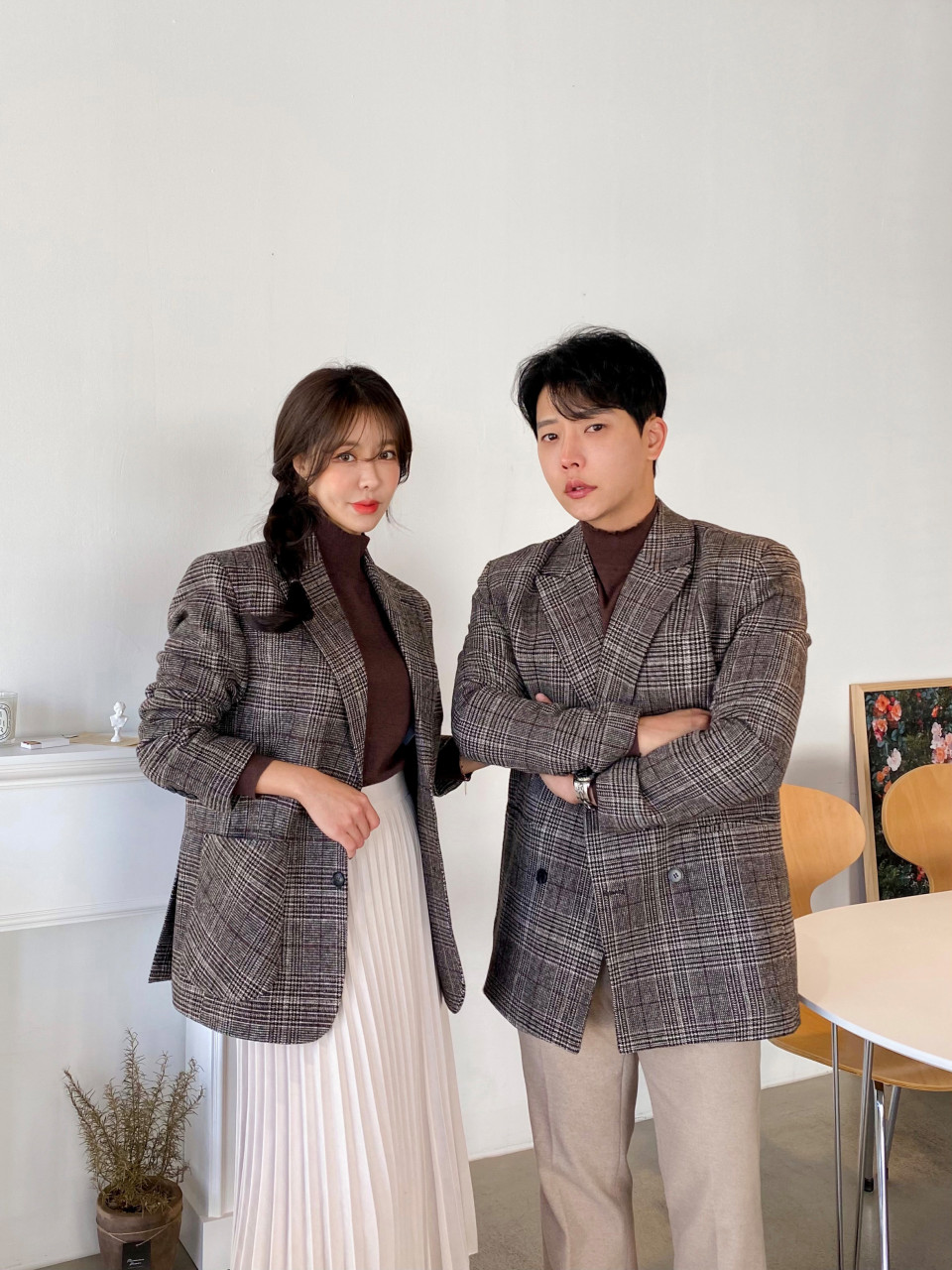 [ 5가지 사이즈 / 커플시밀러룩 ] RU 무드 브라운 울 글렌체크 싱글 더블 자켓