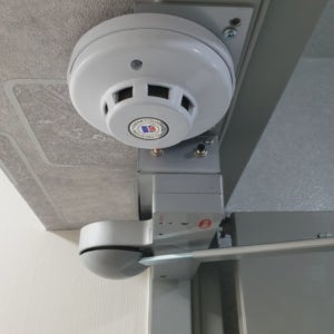 수신기 연동형 방화문 폐쇄장치 DA-S-3630B 배터리 방식