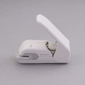 고쿠요 하리낙스 프레스 심없는 스테이플러 5매용 Kokuyo Harinacs Press Stapler