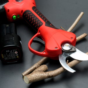 충전전지가위 DS-025E 16.8V 원예 조경 가지치기 전정 전동가위