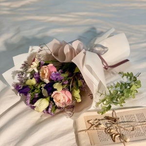 생화 꽃 꽃다발 택배 배달 화훼농가 농장 튤립 장미 여자친구 생일 꽃선물 꽃구독 꽃배달