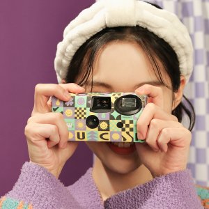 [업사이클] 럭키모먼트 필름 카메라 - 40번 쓸 수 있는 일회용 필름카메라