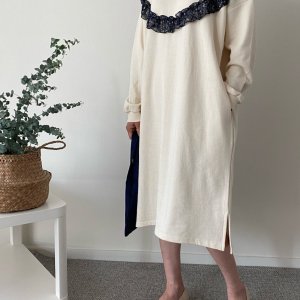 봄신제품 플라워 프릴원피스 맨투맨 코튼 루즈핏 캐주얼룩 편안한 간편한 외출옷 2color