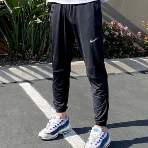 [S 사이즈] 나이키 남성 팬츠 드라이핏 에센셜 긴바지 기능성 러닝복 트레이닝복